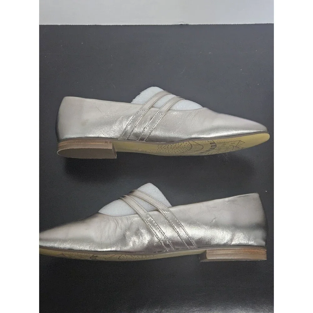 Sz 8 - Bella Vita Davenport Metallic Gold Mary Jane Flats Womens
